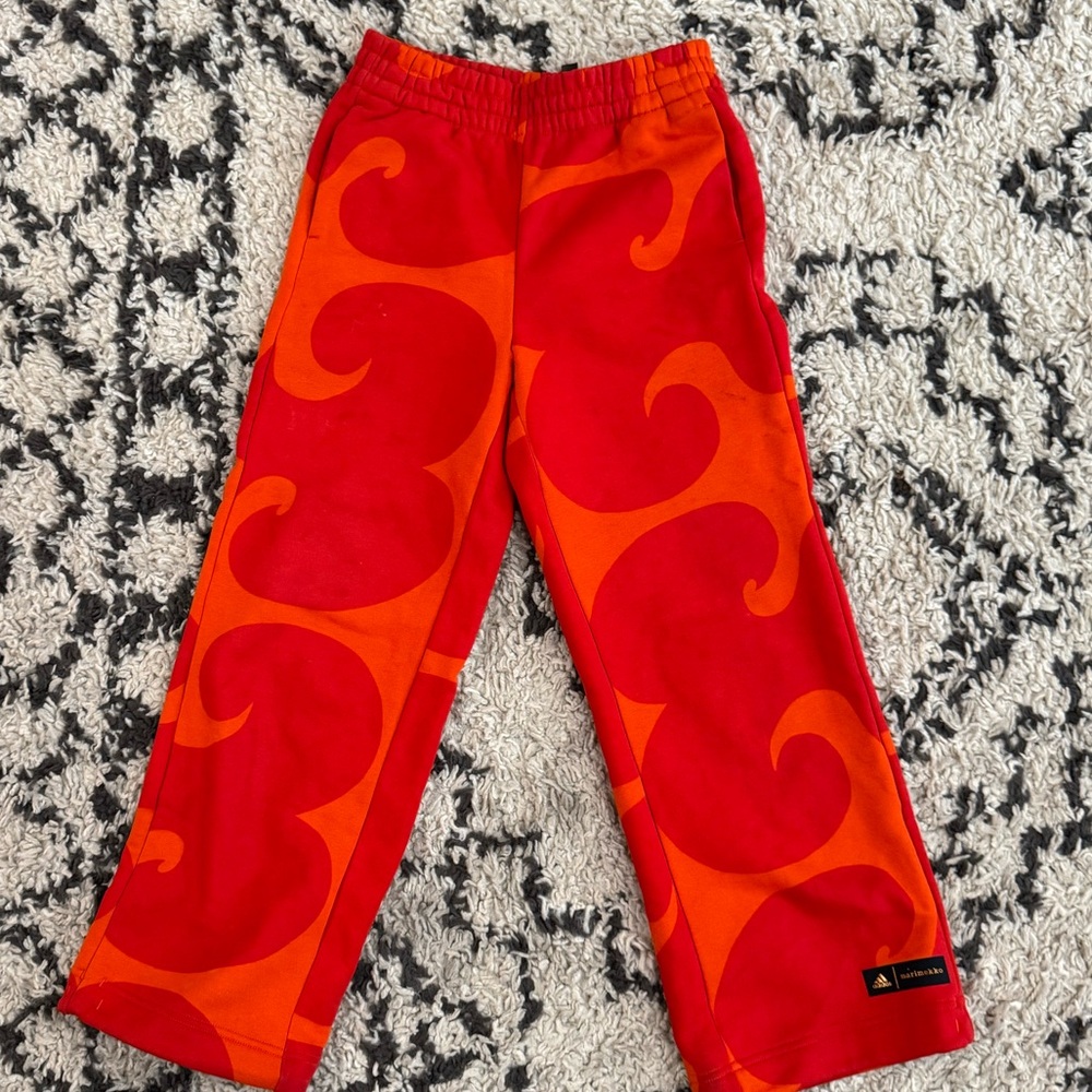 Adidas marimekko kids wide leg sweatpants red and orange size 11-12